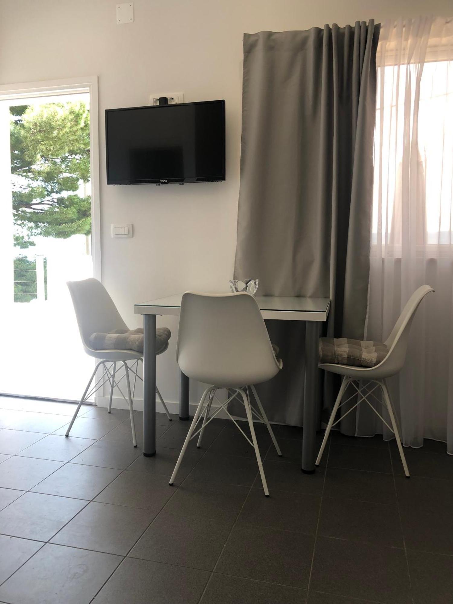 Apartmani Milka I Jozo Omiš Dış mekan fotoğraf
