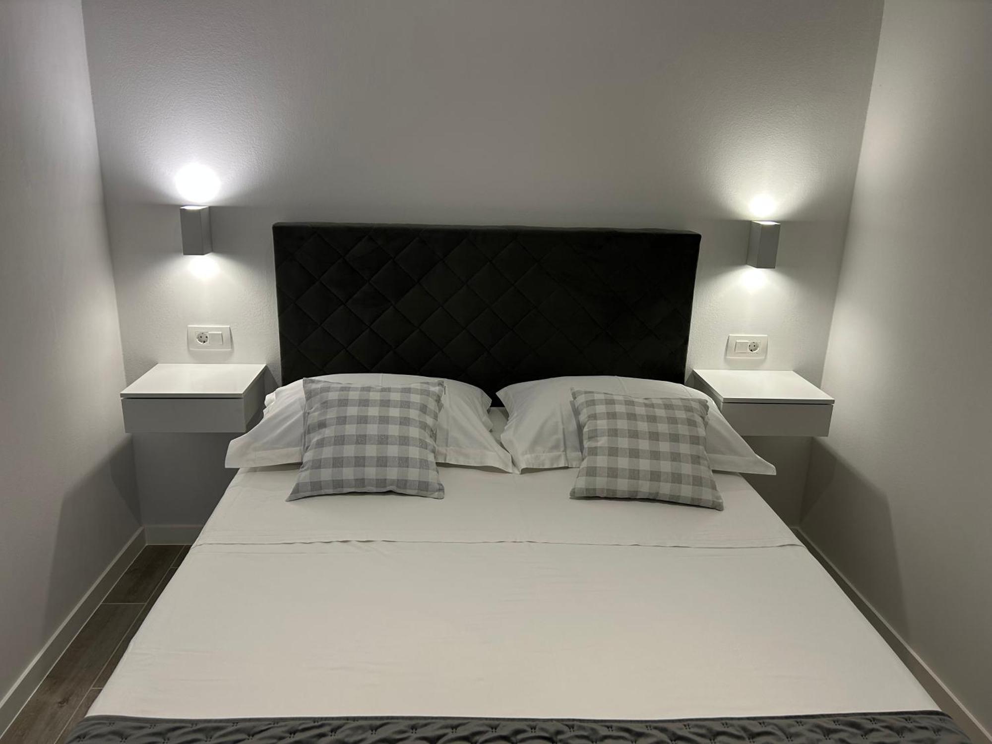 Apartmani Milka I Jozo Omiš Oda fotoğraf