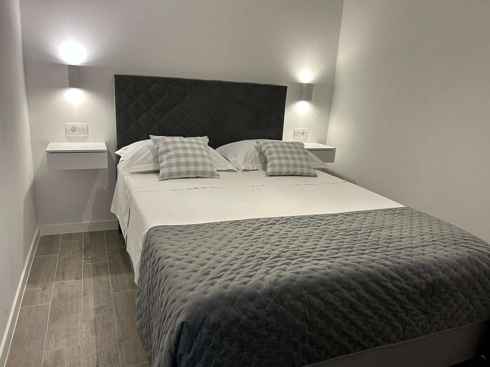 Apartmani Milka I Jozo Omiš Oda fotoğraf