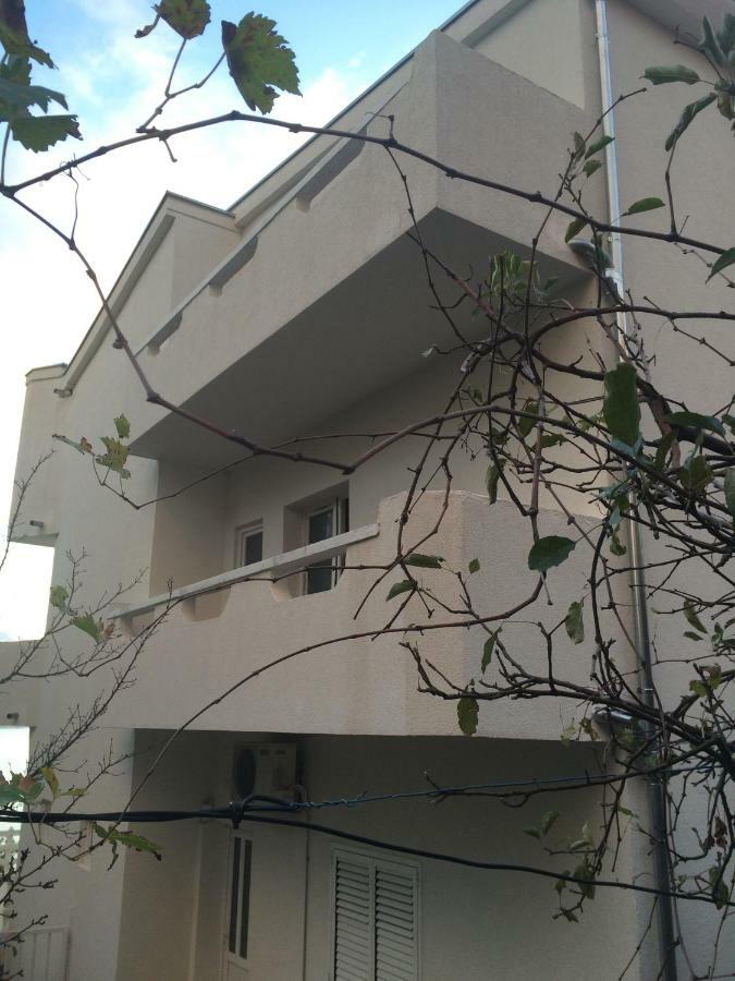 Apartmani Milka I Jozo Omiš Dış mekan fotoğraf